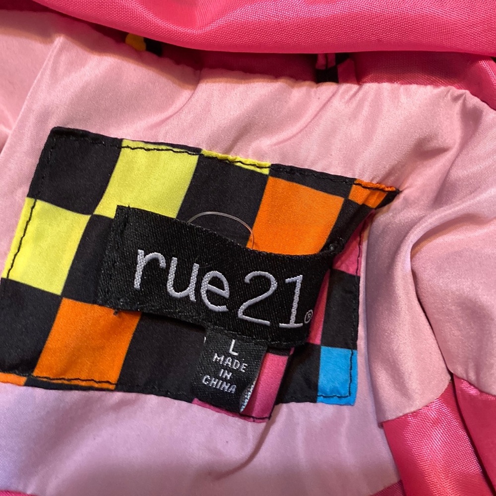 Hello! I am selling this 2016 Rue21